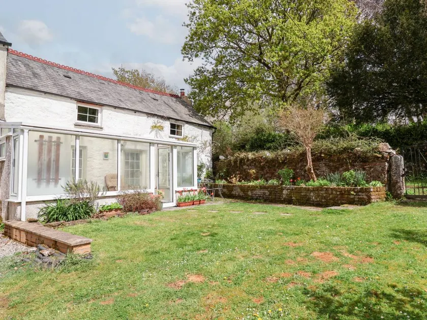 Children-friendly cottage with garden | Pets are welcome - Image 1