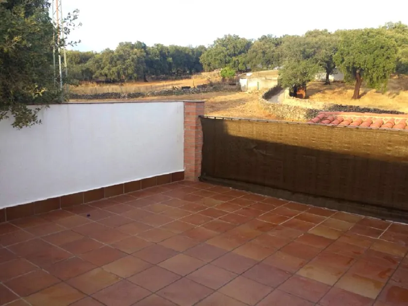 Apartment with terrace & barbeque | Mountain view - Image 1