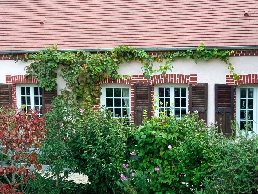 Charmante maison de vacances entièrement équipée avec barbecue, jardin et terrasse - Image 1