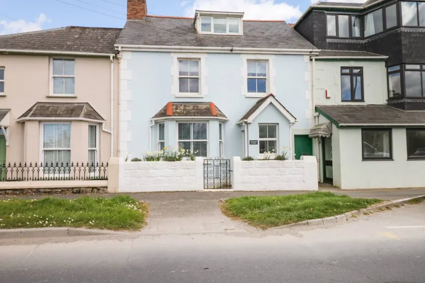 Children-friendly cottage with garden | Next to the beach | Pets are welcome - Image 1