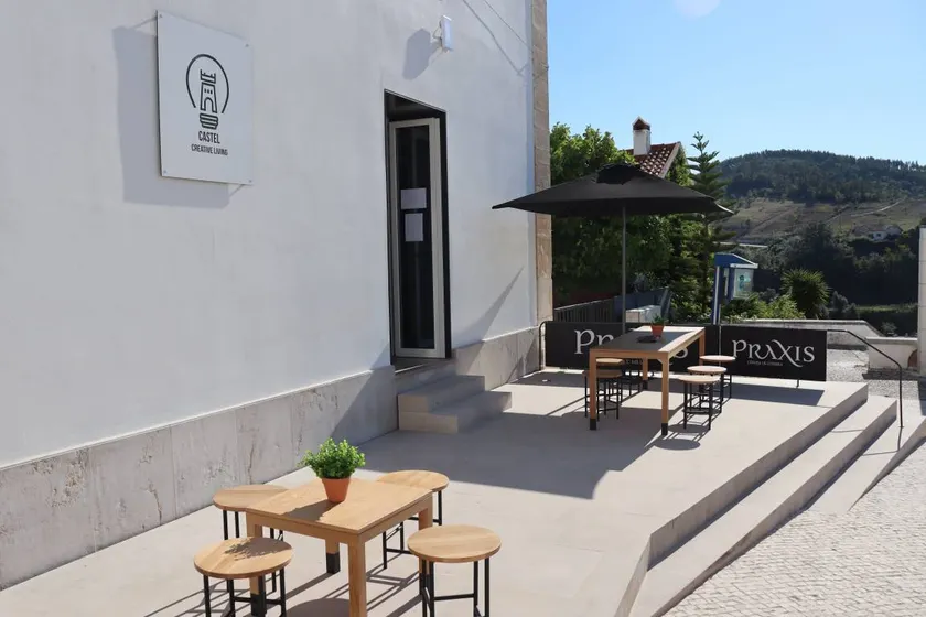 Castel - Creative Living - Image 1
