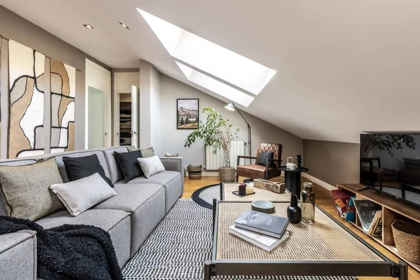 Holiday apartment | Close to Puerta de Alcalá - Image 1