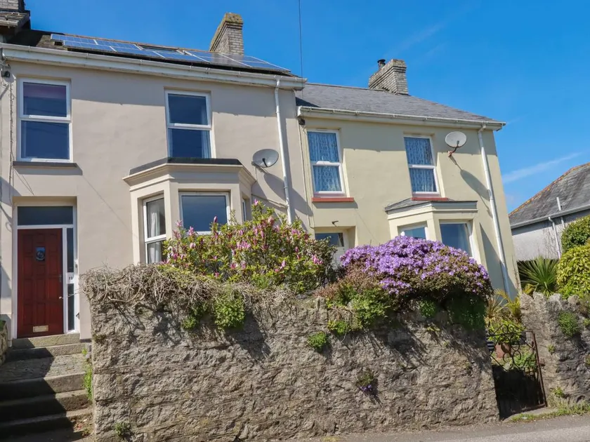 Family-oriented cottage with garden | Beach view | Pet-friendly - Image 1