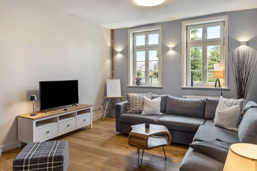 Apartment '4 Putlitz' with Private Terrace, Shared Garden and Wi-Fi - Image 1
