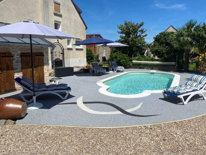 Ferienunterkunft mit beheiztem Pool, Grill und Terrasse - Image 1