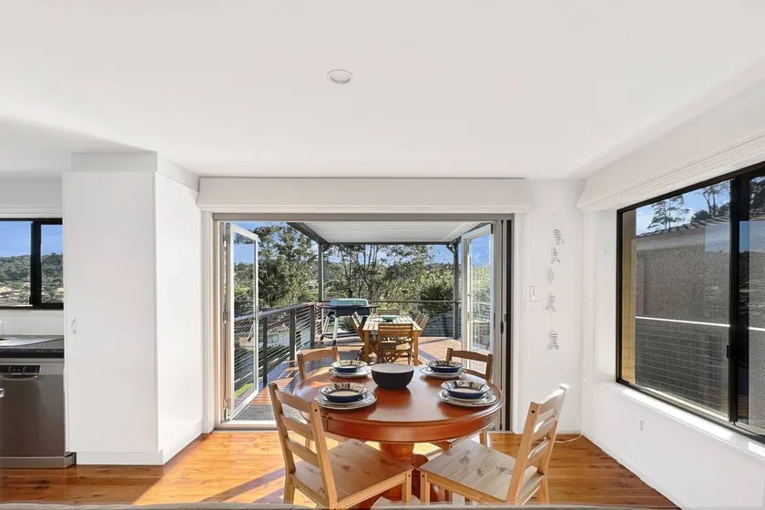 Apartment with terrace & garden | Suitable for remote work - Image 1