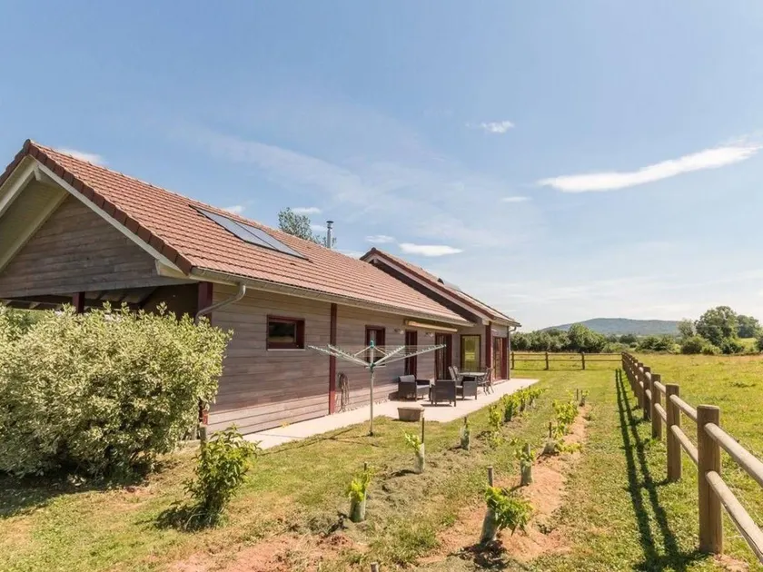 Cottage avec barbecue et jardin - Image 1