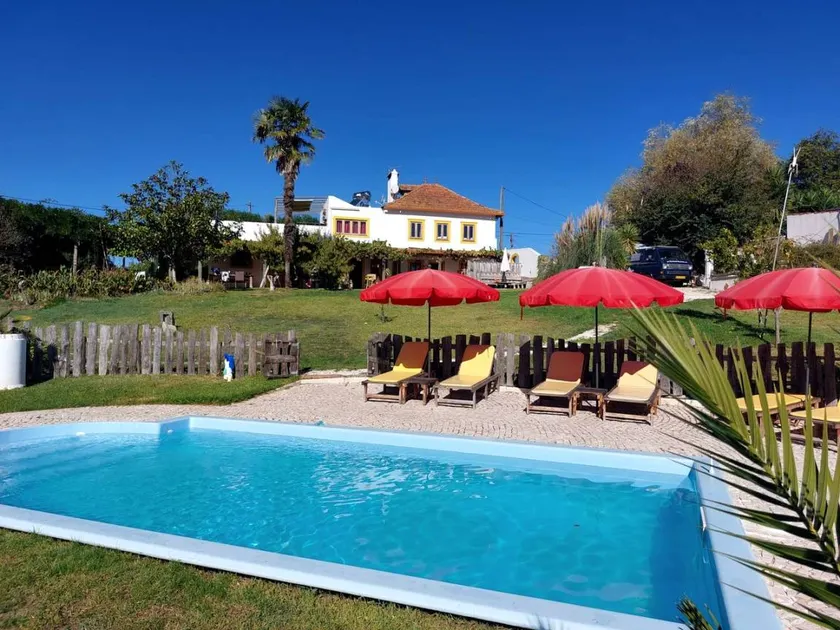 Gorgeous Bell Tent for a Glamping Getaway on the Silver Coast, Portugal - Image 1