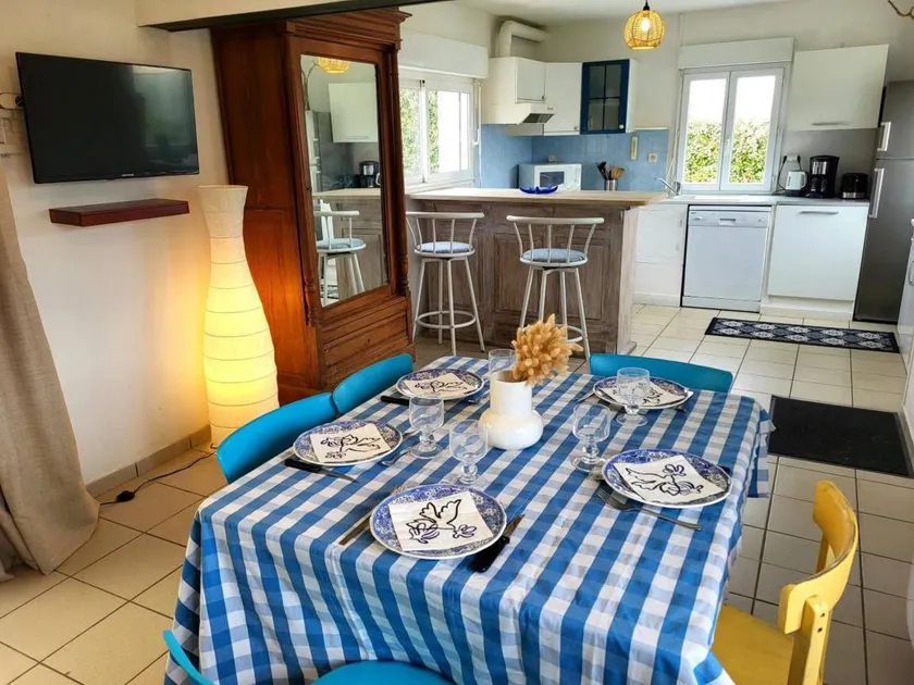 Family-oriented beautiful house with barbeque, garden & terrace | Sea view | Close to the beach | Pet-friendly - Image 1