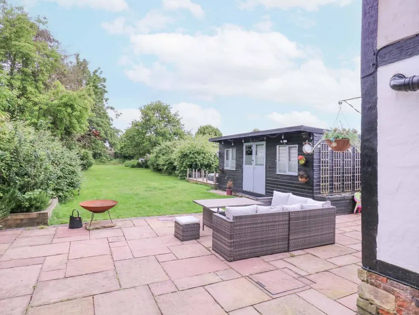 Cottage with garden | Beach view - Image 1