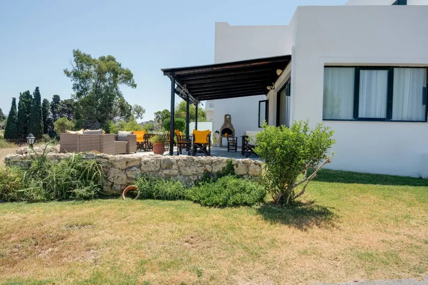Bed & breakfast with garden, terrace & barbeque | Garden view - Image 1