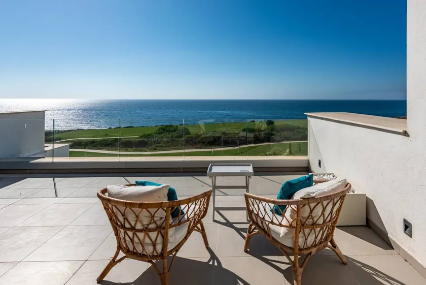 Fully equipped flat with terrace & pool | Sea view | Next to the beach - Image 1