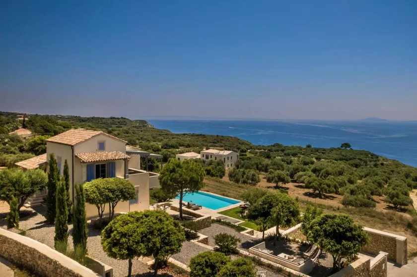 Delightful Kefalonia Villa 5 Bedrooms Panoramic Sea & Mountain Views - Image 1