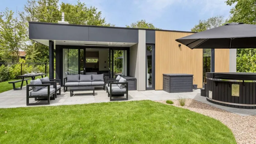 Big house with garden & sauna | Next to the beach | Pets allowed - Image 1