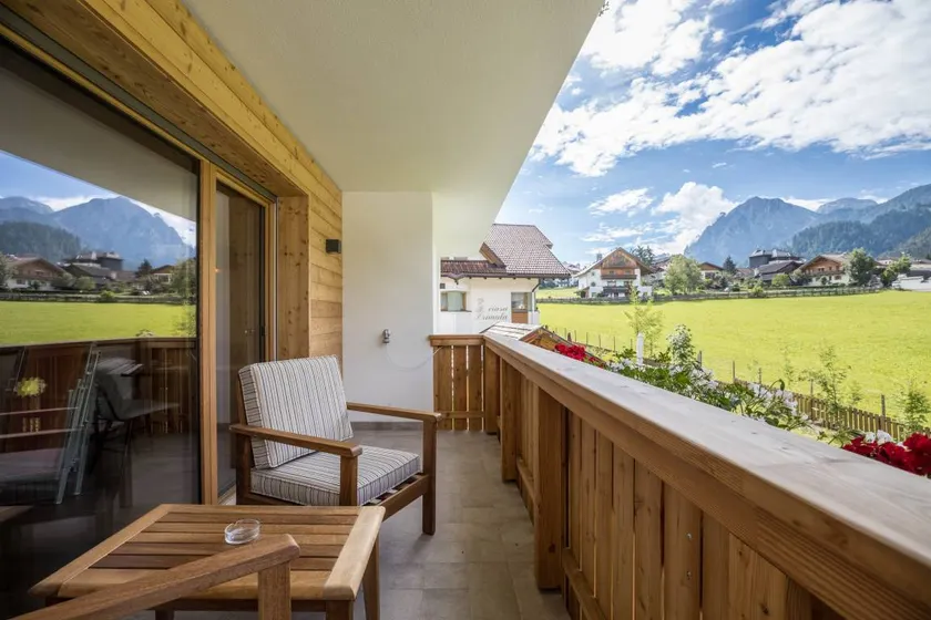 Agréable appartement avec internet haut débit et jardin | Vue jardin | Ski à proximité - Image 1