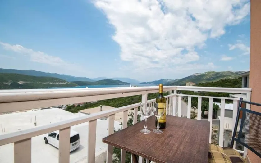 Apartments IN - Studio apartment with Balcony and Sea View A4 - Image 1