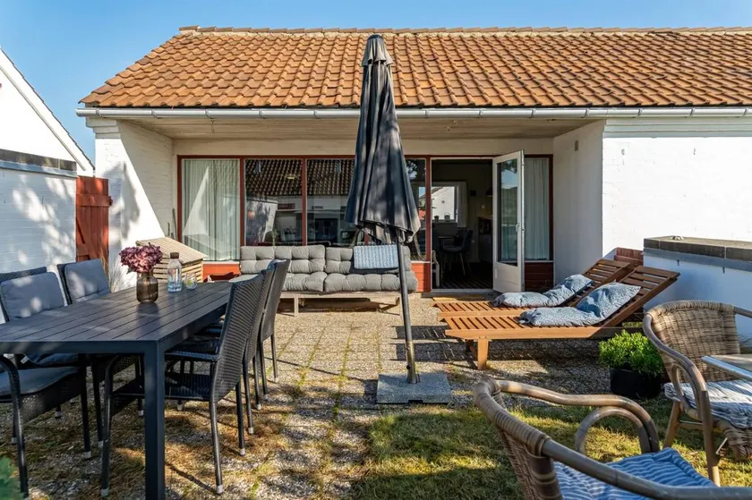 Holiday apartment with terrace - Image 1