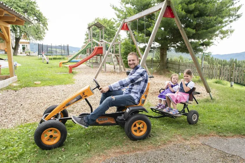 Acogedor apartamento vacacional apta para familias con jardín, barbacoa y sauna | Acepta mascotas - Image 1