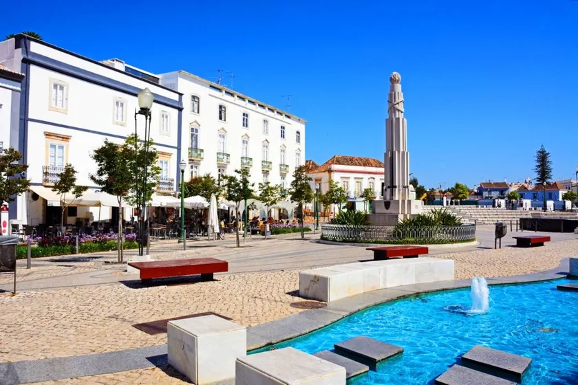 Fully equipped charming apartment - Image 1
