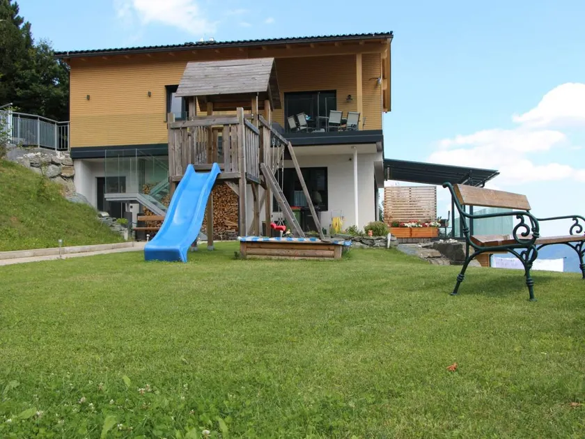 Appartement mit herrlichem Berg- und Seeblick - Image 1