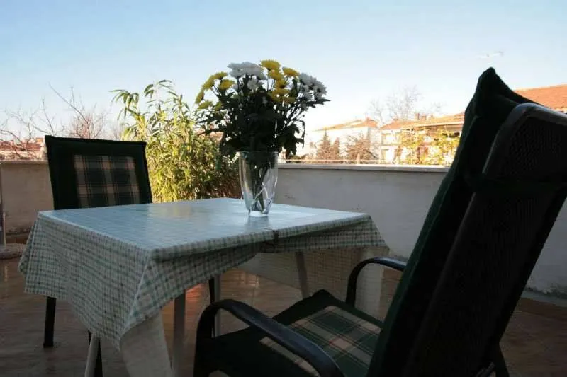 Apartment in Rovinj with Terrace, Air condition, WIFI, Washing machine (3482-5) - Image 1