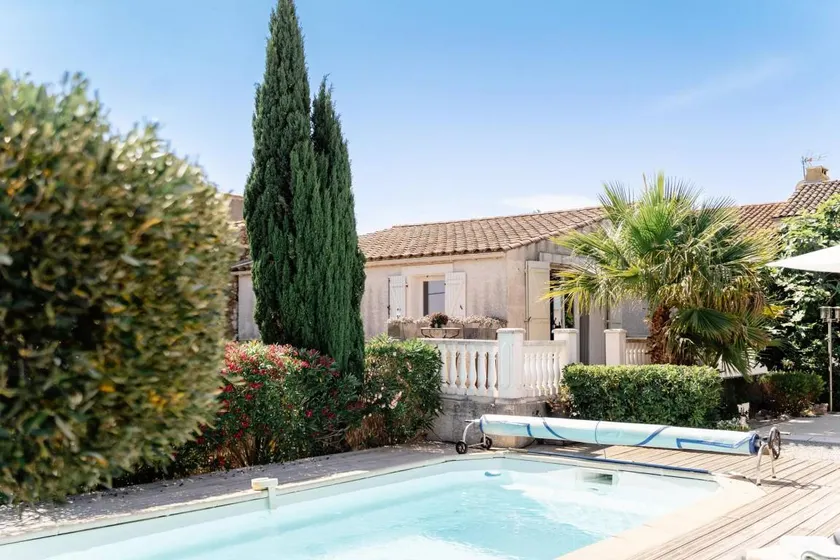 Holiday Home With Private Pool - Image 1
