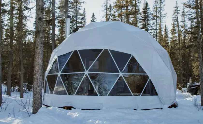 Riverside Relaxation: Comfortable Dome Retreat Along Canada's Elbow River - Image 1