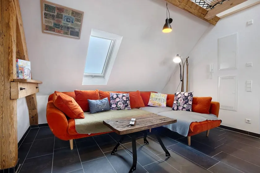Apartment 'Unit 1' with Mountain View, Shared Terrace and Garden - Image 1