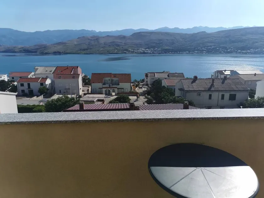 Two Bedroom Apartment with Balcony (A5) - Image 1