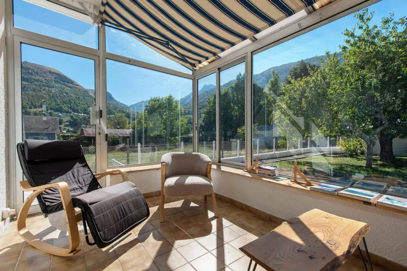 Holiday home with terrace, BBQ & garden | Mountain view - Image 1