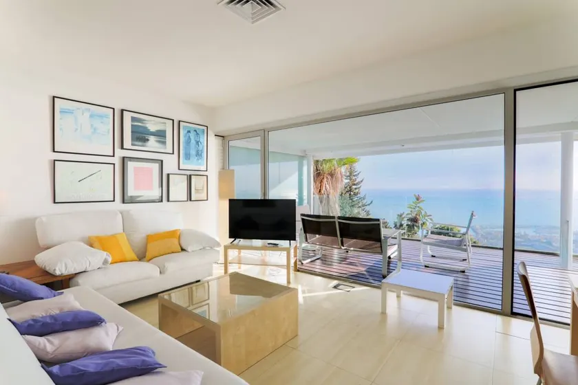"Sitges Suites" Apartment with Sea View, Private Terrace and Wi-Fi - Image 1