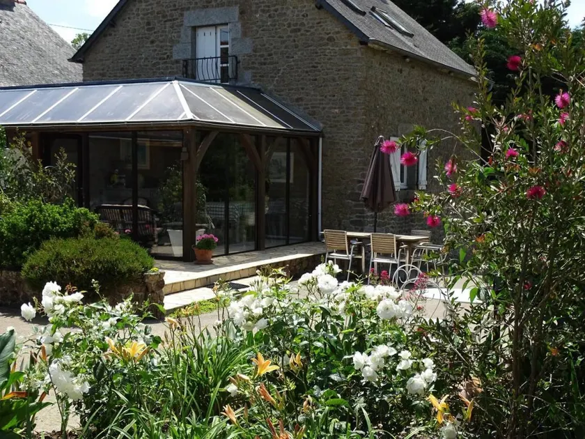 Gite with garden, barbecue & terrace - Image 1