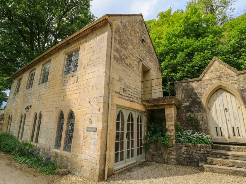 Child-friendly cottage with garden | Pets are welcome - Image 1
