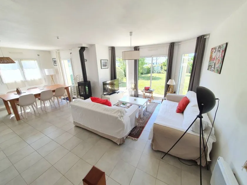 Fully equipped big holiday home with barbeque, garden & terrace | Next to the beach - Image 1
