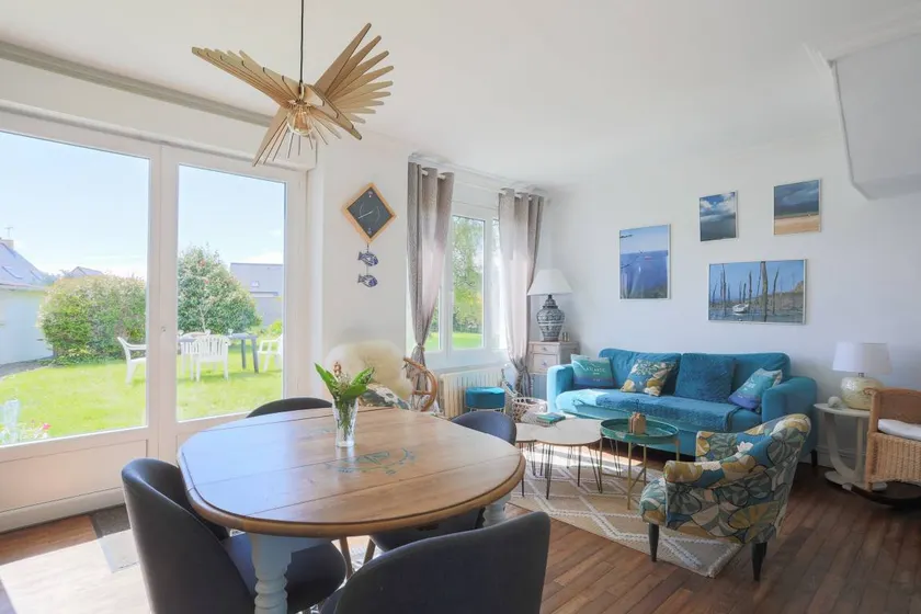 Holiday home with terrace, barbeque & garden | Garden view - Image 1