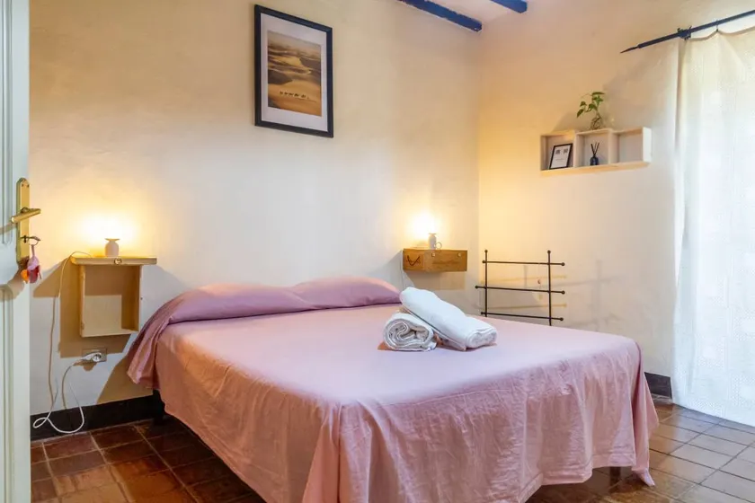 Room 'Ghianda' with Shared Garden, Balcony and Wi-Fi - Image 1