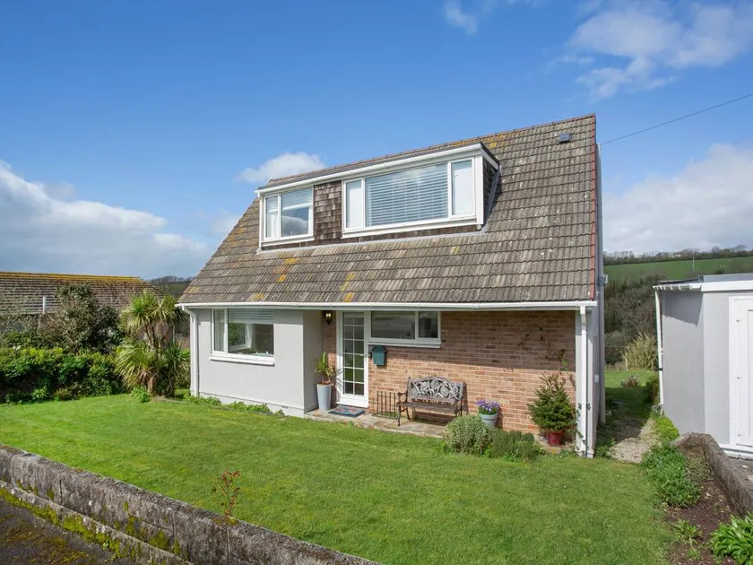 Cottage with garden | Sea view - Image 1