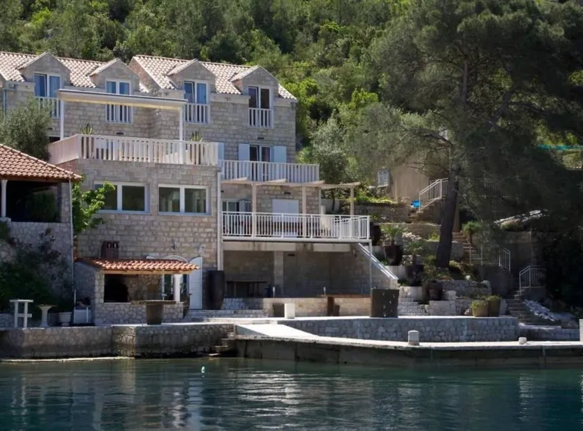 Villa Kobas - Image 1