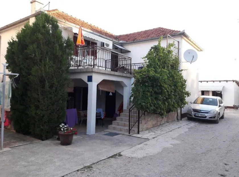 Lovely apartment with BBQ - Image 1