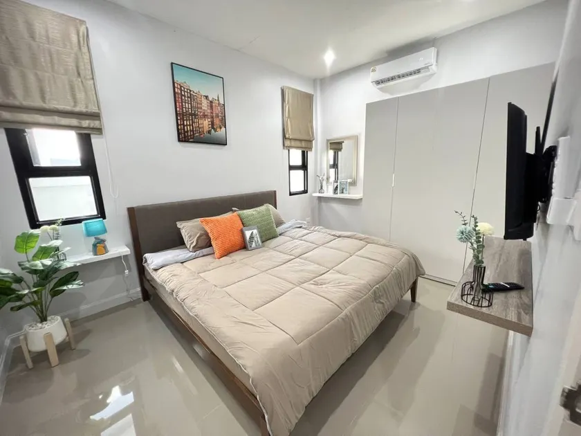 Child-friendly private room - Image 1
