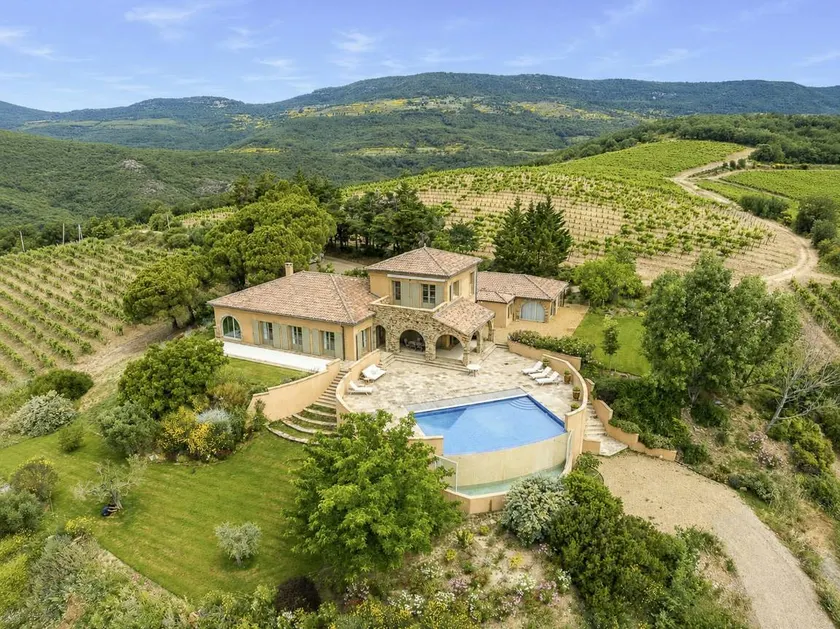 House with private pool, sauna & terrace - Image 1