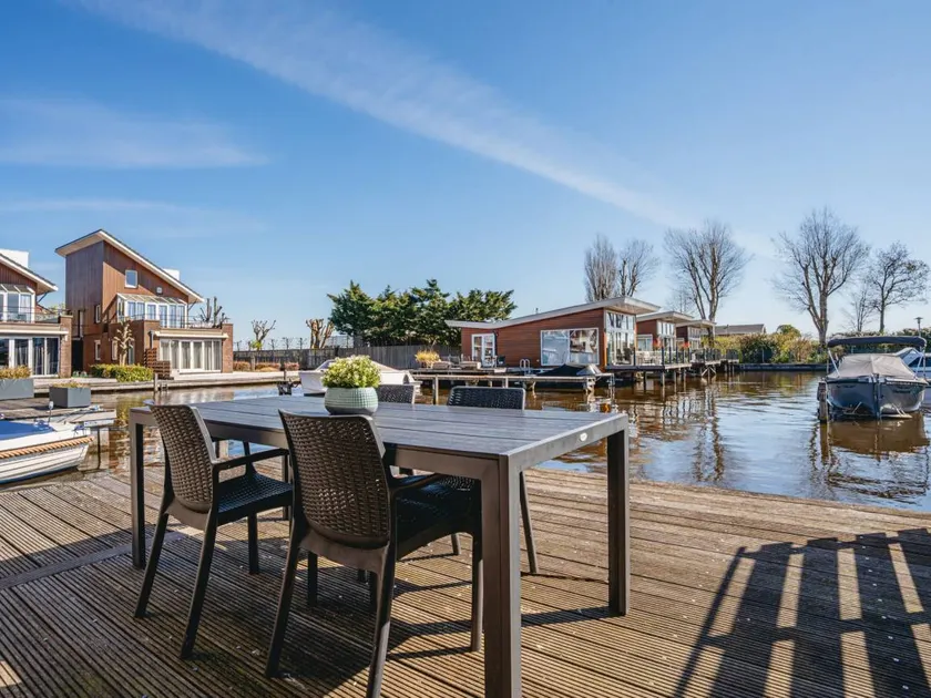 Agréable maison avec jardin et terrasse | Parfaite pour le travail à distance | Avec animaux bienvenus - Image 1