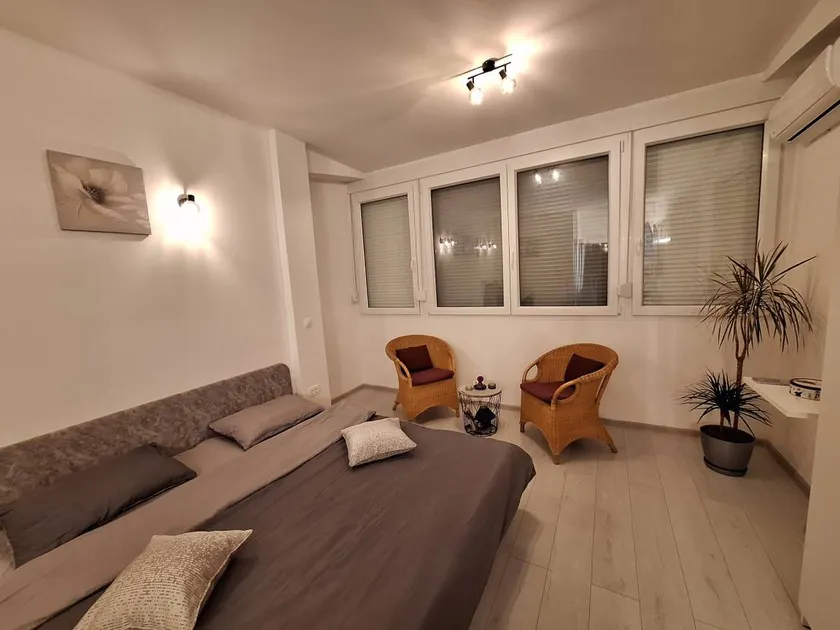 Studio with 1 room for 3 persons - Image 1
