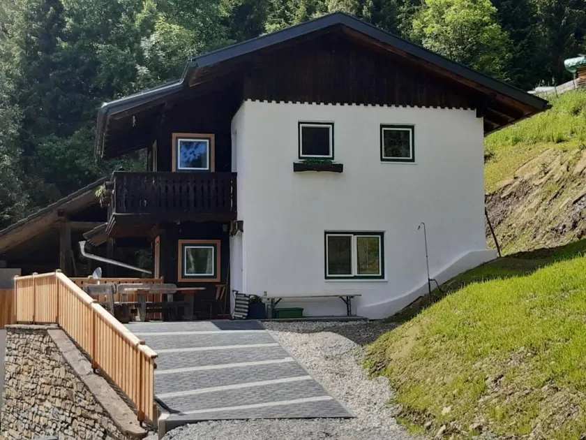 Lovely house with terrace | Nature view | Pet-friendly - Image 1