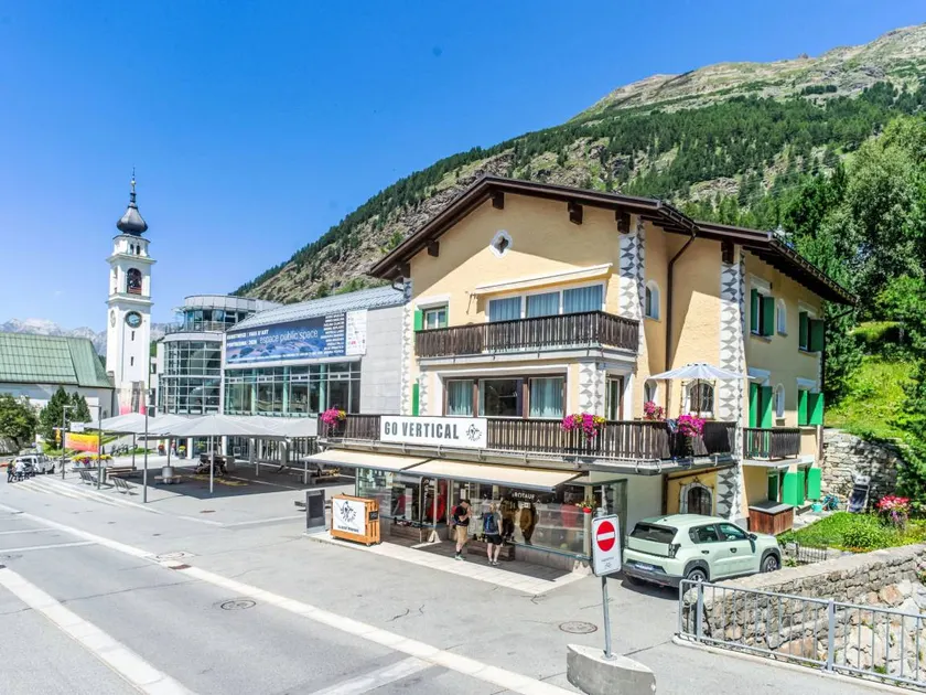 Apartment Chesa il purtretin by Interhome - Image 1