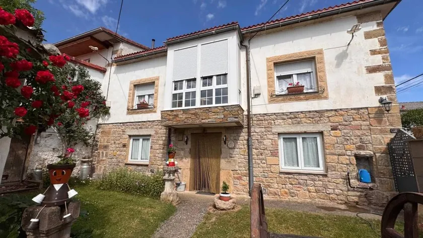 La Casa De Los Abuelos - Image 1