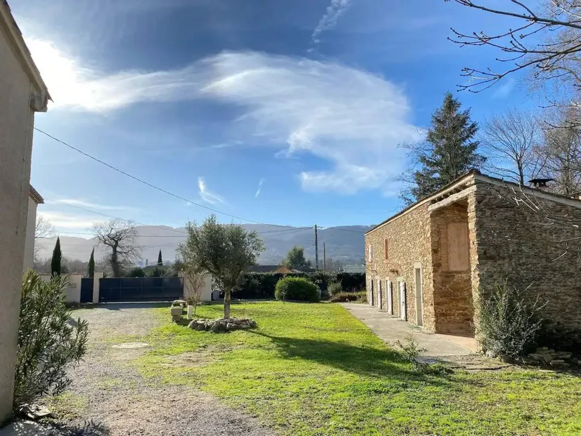 Fully equipped gite with garden, terrace & BBQ | Pets are welcome - Image 1