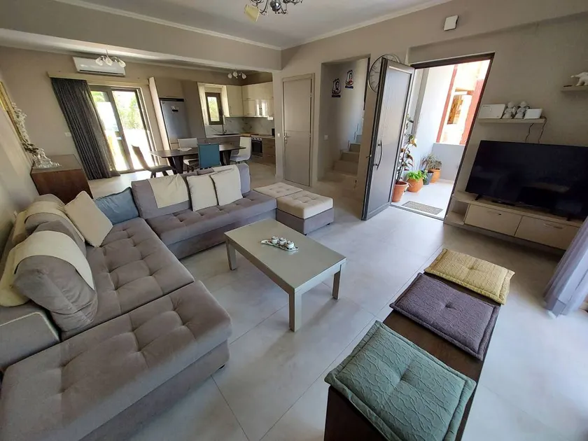 Family-oriented beautiful apartment with terrace, barbecue & garden | Mountain view | Suitable for remote work | Pets are welcome - Image 1