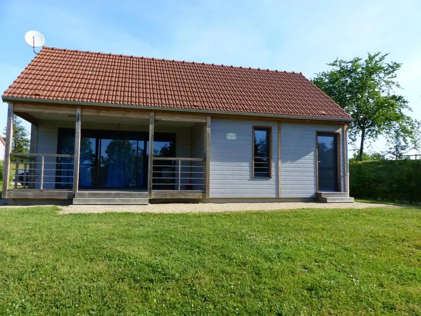 Gîte avec barbecue, terrasse et jardin - Image 1