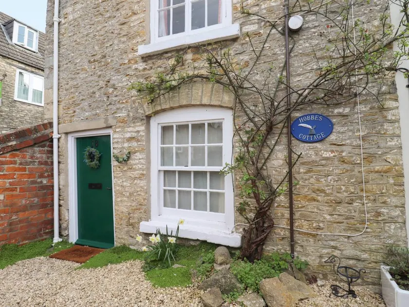 Cottage with garden - Image 1